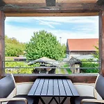 Holiday home De Doerpkieker Am Torgelower *
