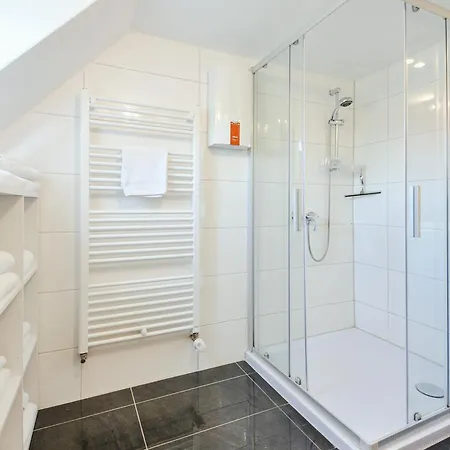 De Doerpkieker Am Torgelower Holiday home